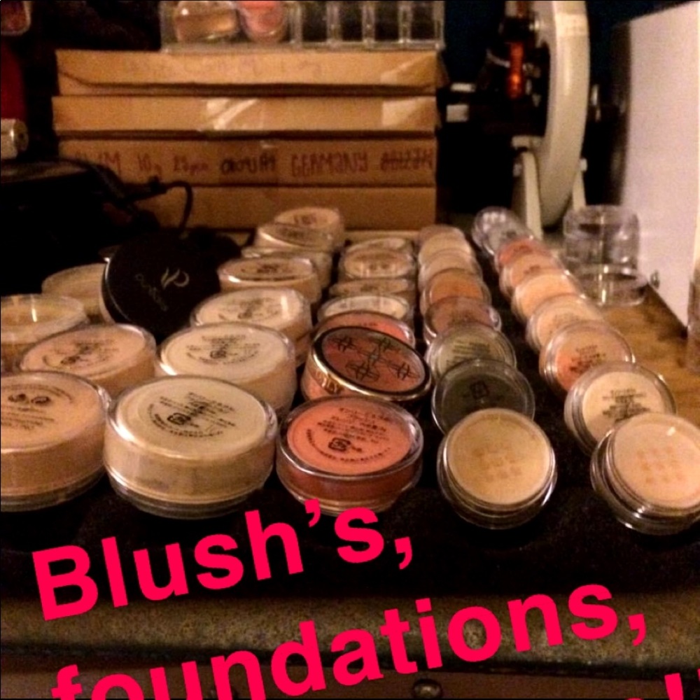 Pure color makeup